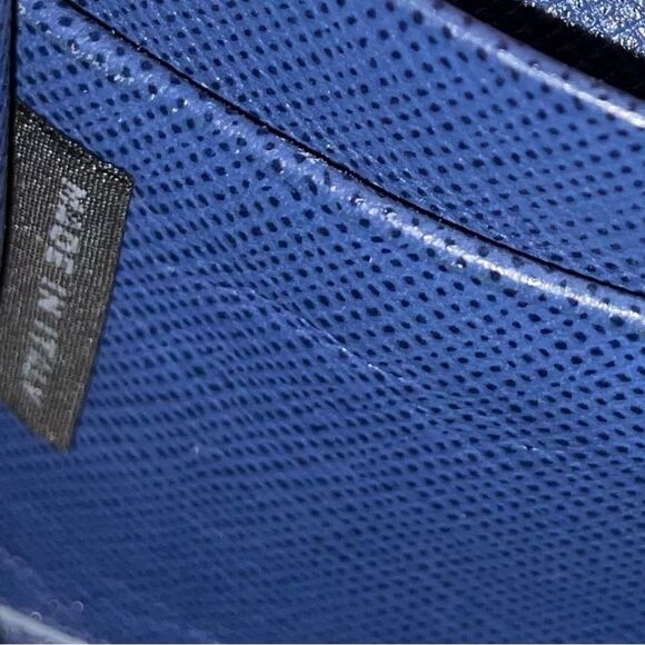 Authentic Prada Quilted Diamond Stitch Zippy Wallet - Picture 16 of 16